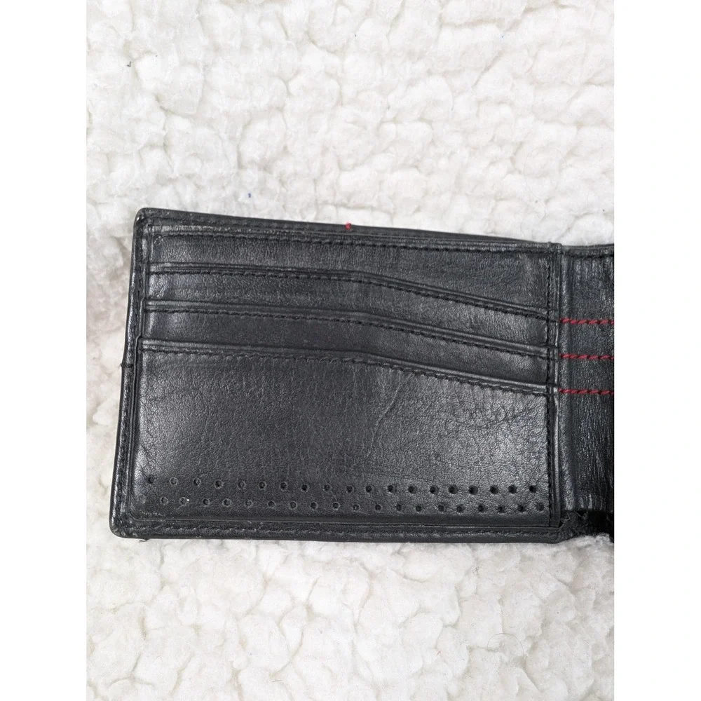 Tumi Mens Black Leather‎ Perforated Bifold Wallet Red Stitching Slim Billfold